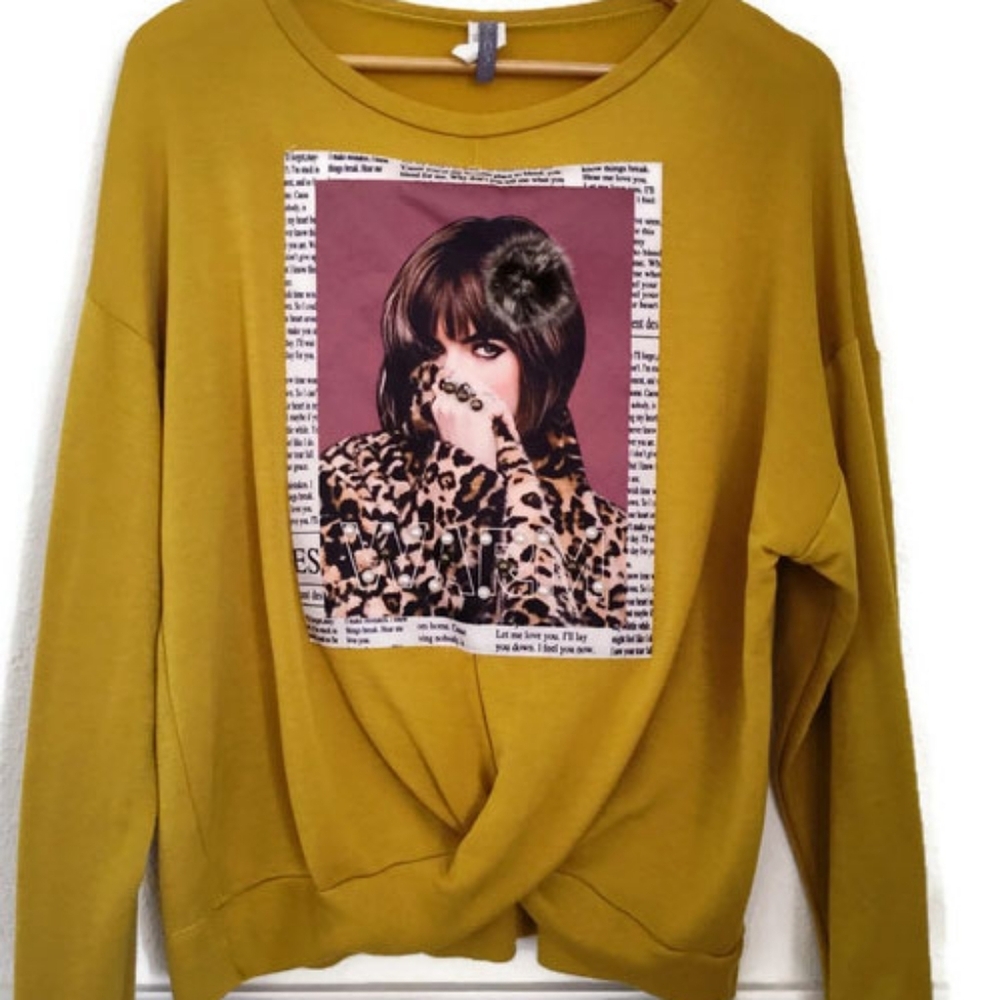 Davida  Y2K 80's 90's Style Fur Faux  Fun Trim Mustard Top